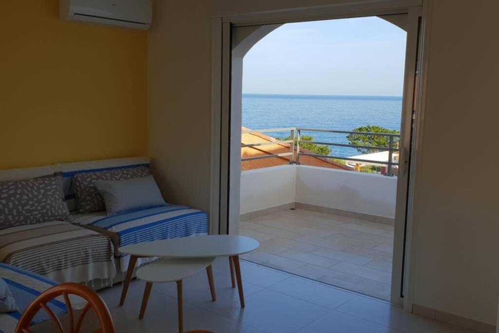 Monticello, Ile-Rousse - Residence Fiore Di Mare ภายนอก รูปภาพ